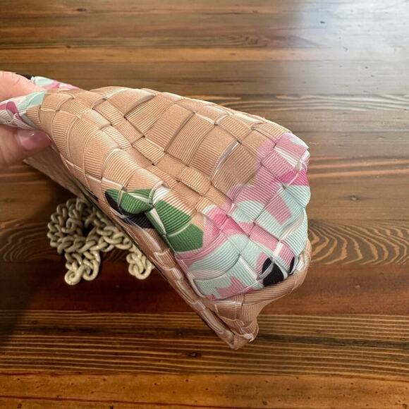 Maria de la Rosa Game Clutch - Picture 4 of 9